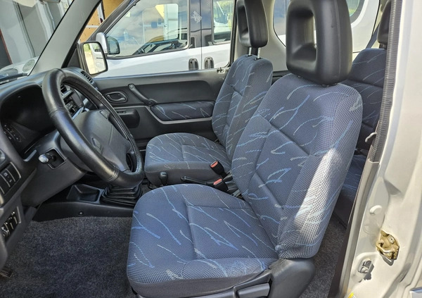 Suzuki Jimny cena 33900 przebieg: 110000, rok produkcji 2004 z Żywiec małe 79